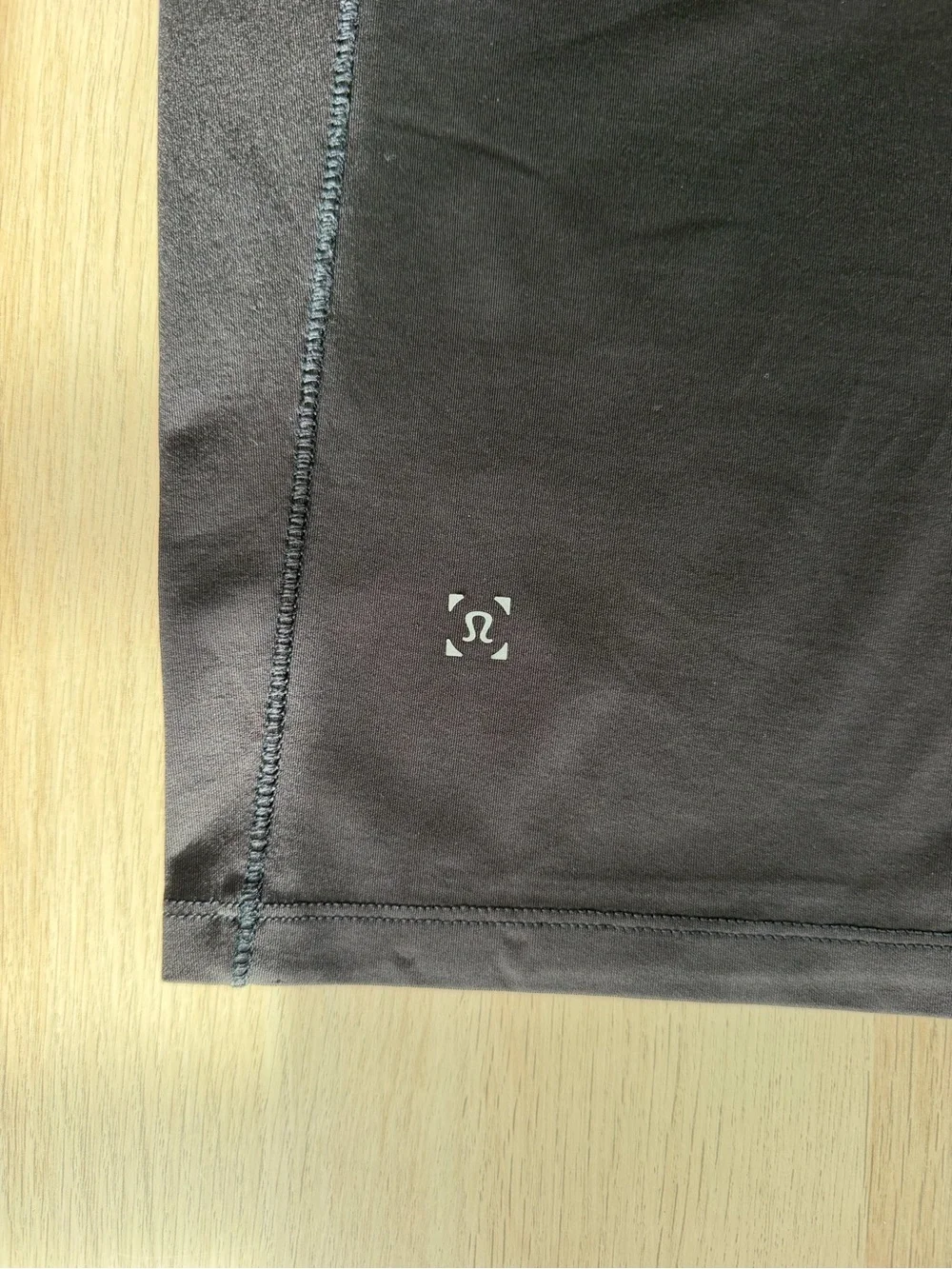 Lululemon Men’s Athletic Shorts Size L Black Drawstring Zip Pocket Training Gym